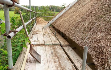 advantages of Castlebay thatch roofing